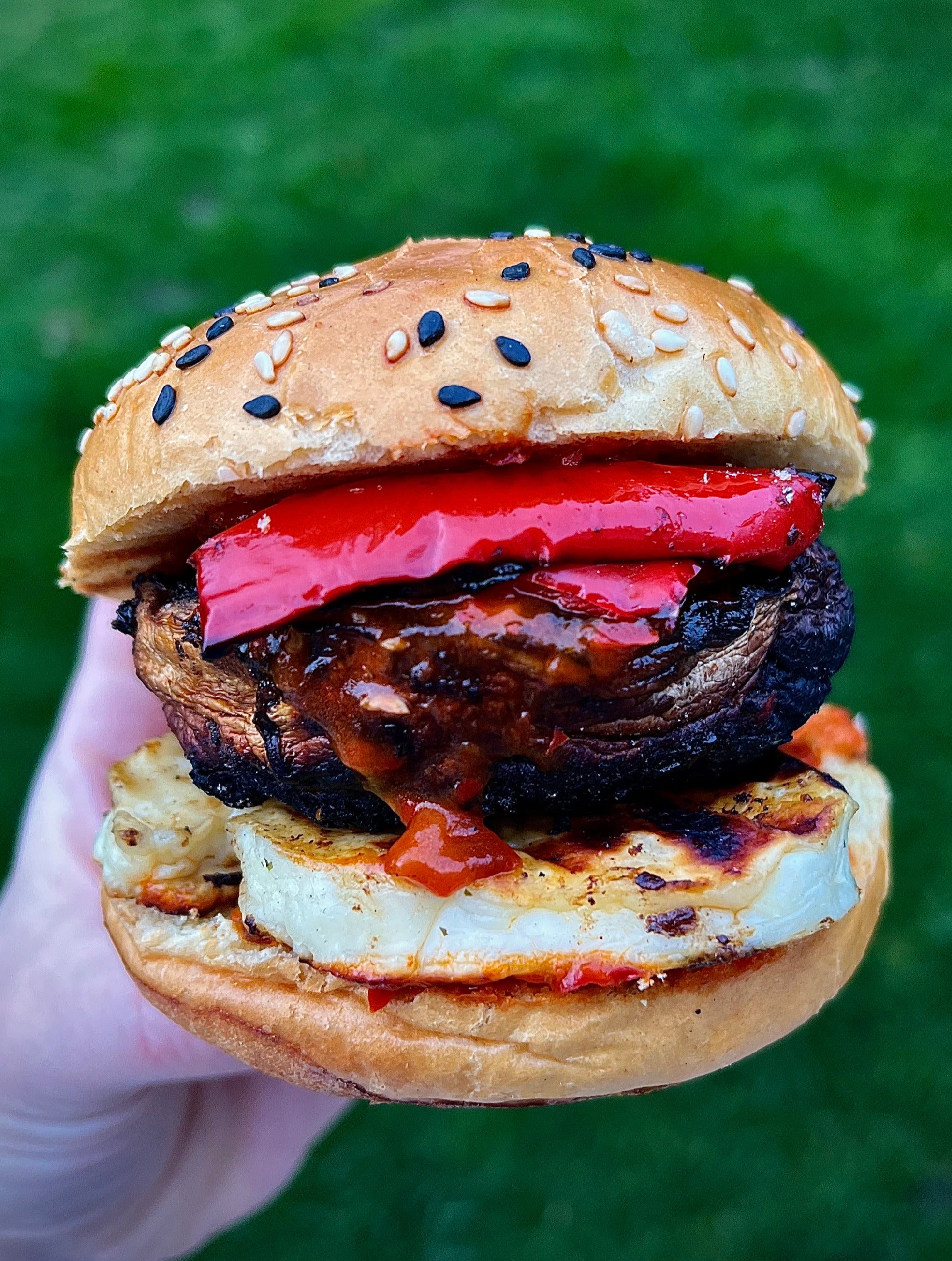 Spicy Mushroom & Halloumi Burger Recipe