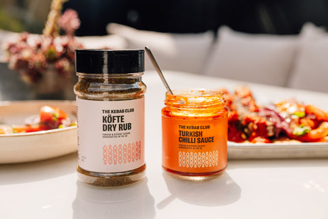 Turkish chilli sauce with dry rub 